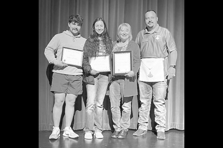 Students, Teacher of Today awards presented at HHS, HMS