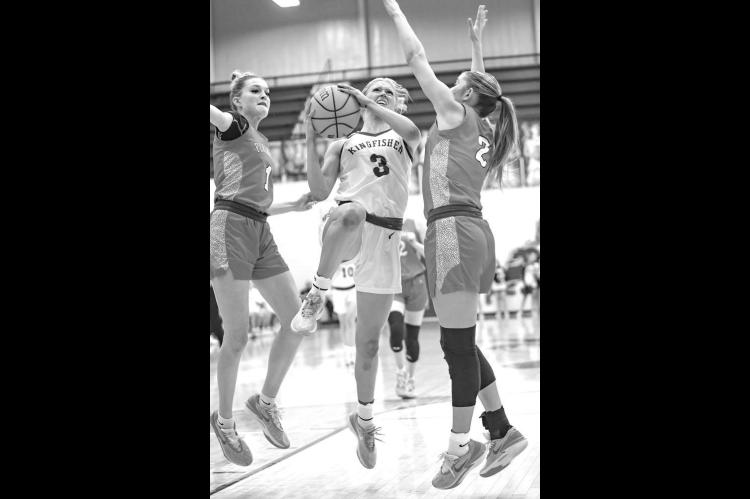 Lady Jackets sent to consolation bracket