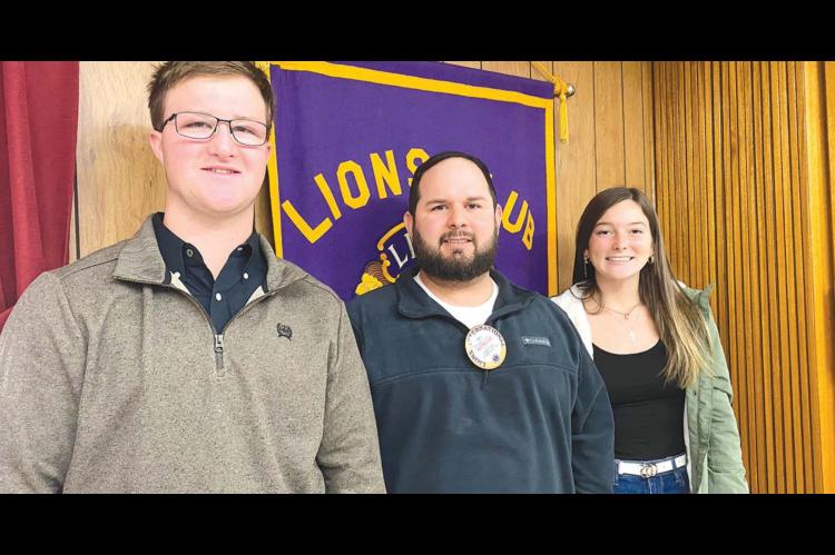 Mueggenborg, Perdue are named January Junior Lions