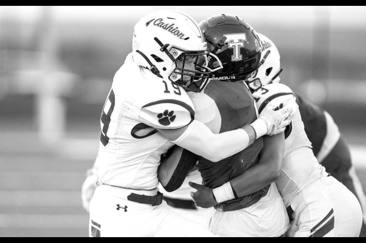 Cats leave no doubt at Thomas