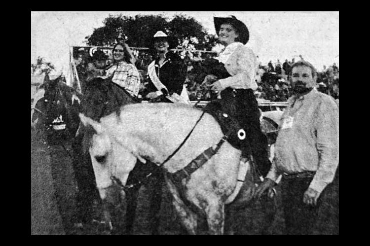 RODEO ROYALTY —Jaci Farris, seated on her horse at right, was crowned 2001 Kingfisher PRCA Rodeo queen Friday night at the opening performance of the local rodeo. With her are Kirsten Doom, left, of Okarche, 2001 queen runner-up, Kelsey Kale, 2000 queen, and Kingfi sher Roundup Club President Steve Richards. (KT&amp;FP, June 24, 2001)