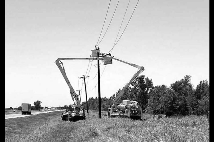 Linemen hard at, harvesters back to work