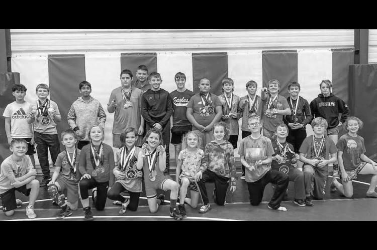 HPS novice wrestlers end season