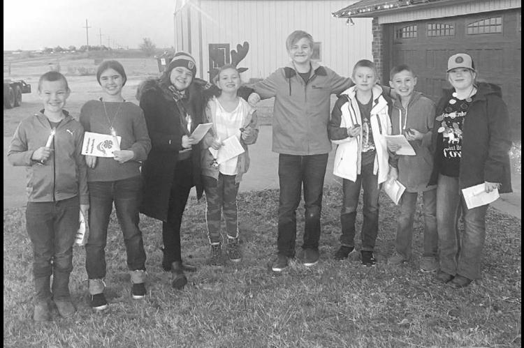 Lomega 4-H Club Sings Carols