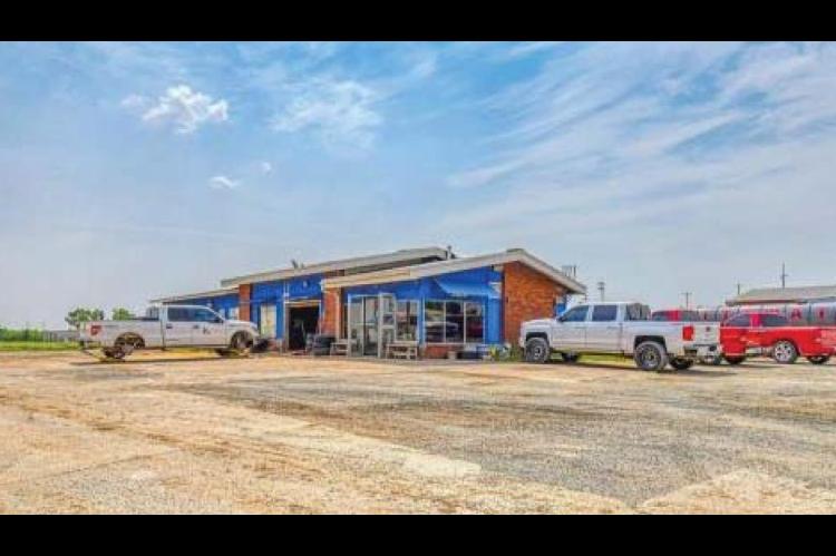 HPS buys neighboring tract at auction; administration weighs best utilization