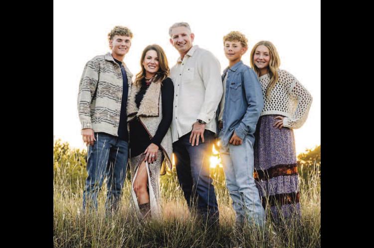 Jett, Candice, Jarrod, Jag and Jossalyn Mueggenborg