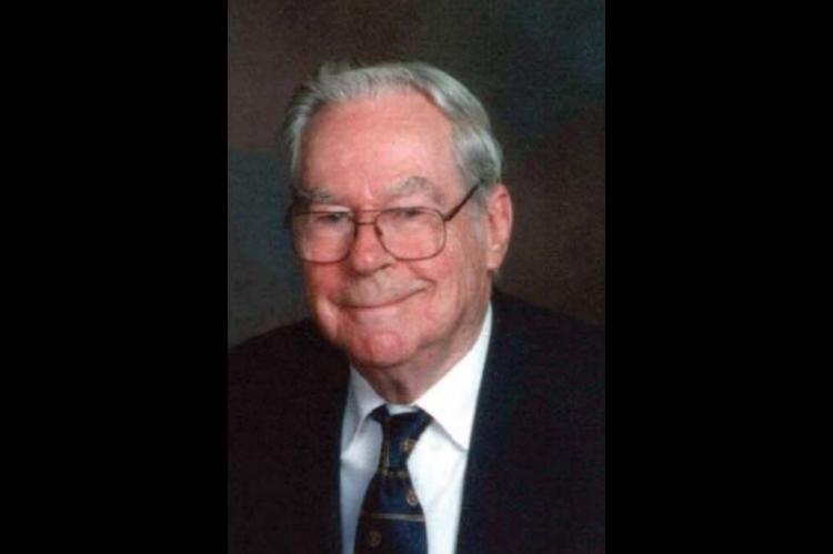 	Prominent doctor, decorated veteran Ray McIntyre dies 