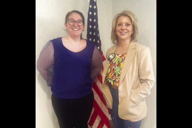 CASA VOLUNTEER Coordinator Riley Miller, left, spoke at a recent Lions Club meeting about the need for volunteers in this area. She’s pictured with Lions Club member Cindy Harris. [KT&FP Staff Photo]