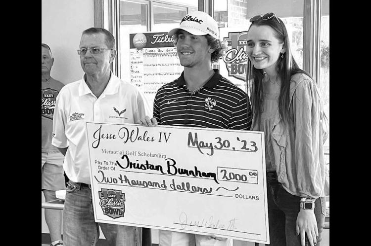	Burnham wins K101 golf tournament, scholarship 