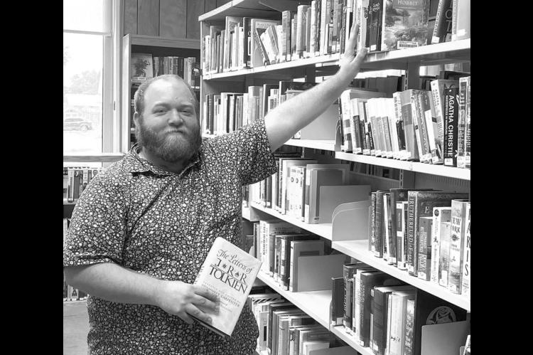 Hennessey graduate Mitchell returns to his hometown as the new public library director