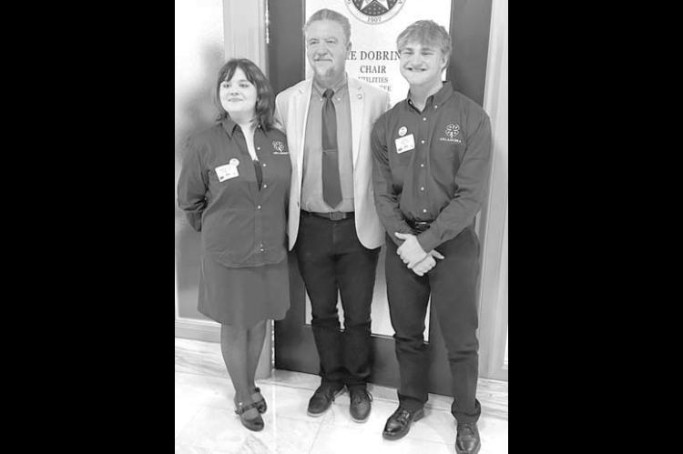 County 4-H Members attend 4-H Day at the Capitol