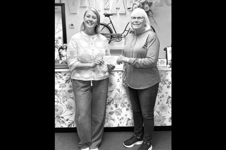 Joyful donation to KCREA