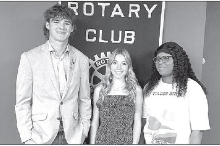 Rotary Club hosts trio of KHS seniors