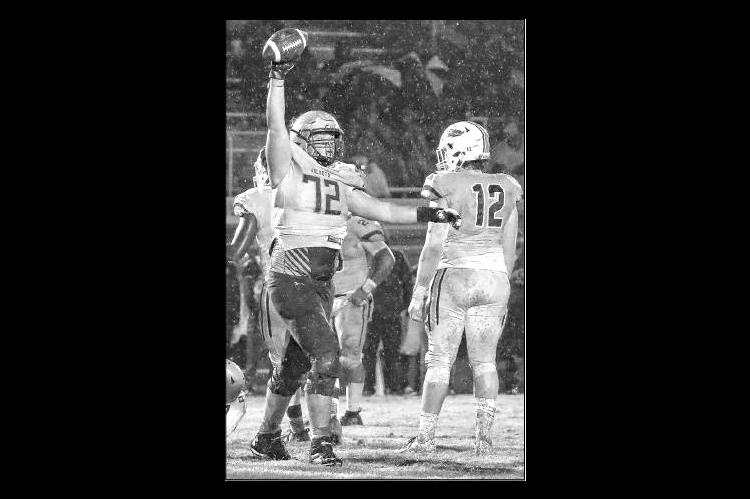 Loss soaks district title hopes
