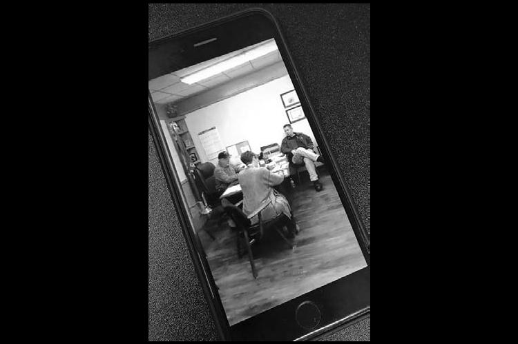 PORTABLE MEETING