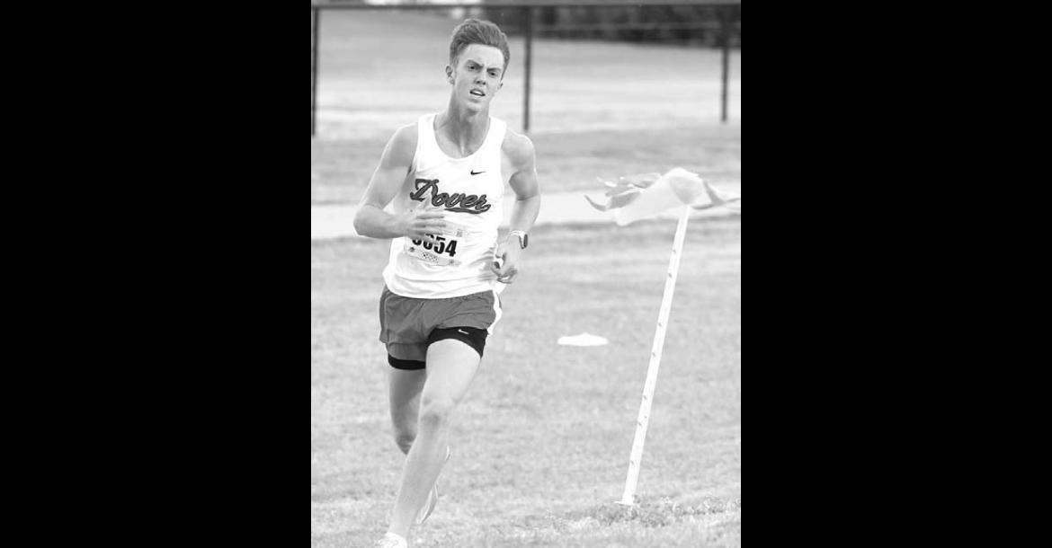 Frieouf, Matousek win races at KHS meet